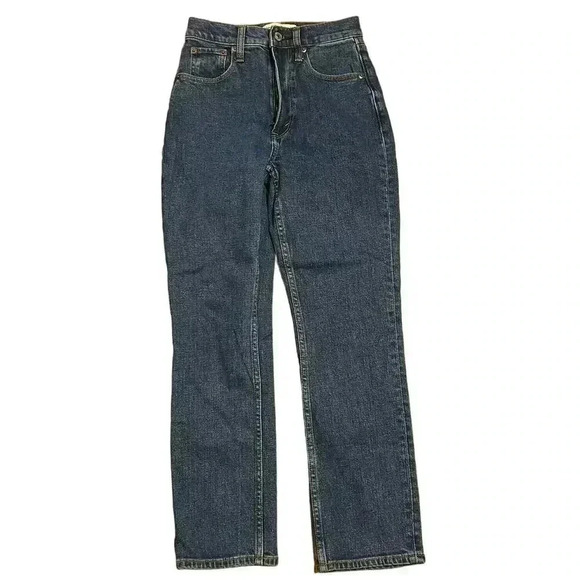 Abercrombie & Fitch Curve Love Ultra High Rise Ankle Straight Size 00 24 Dark - Picture 1 of 7